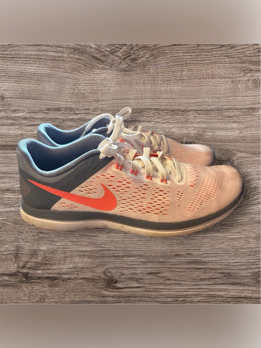 Nike White and Coral Knit Training Sneakers - Picture 1 of 9